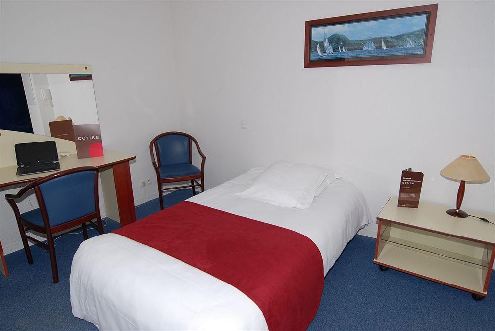 Cerise Lannion Aparthotel Exterior photo