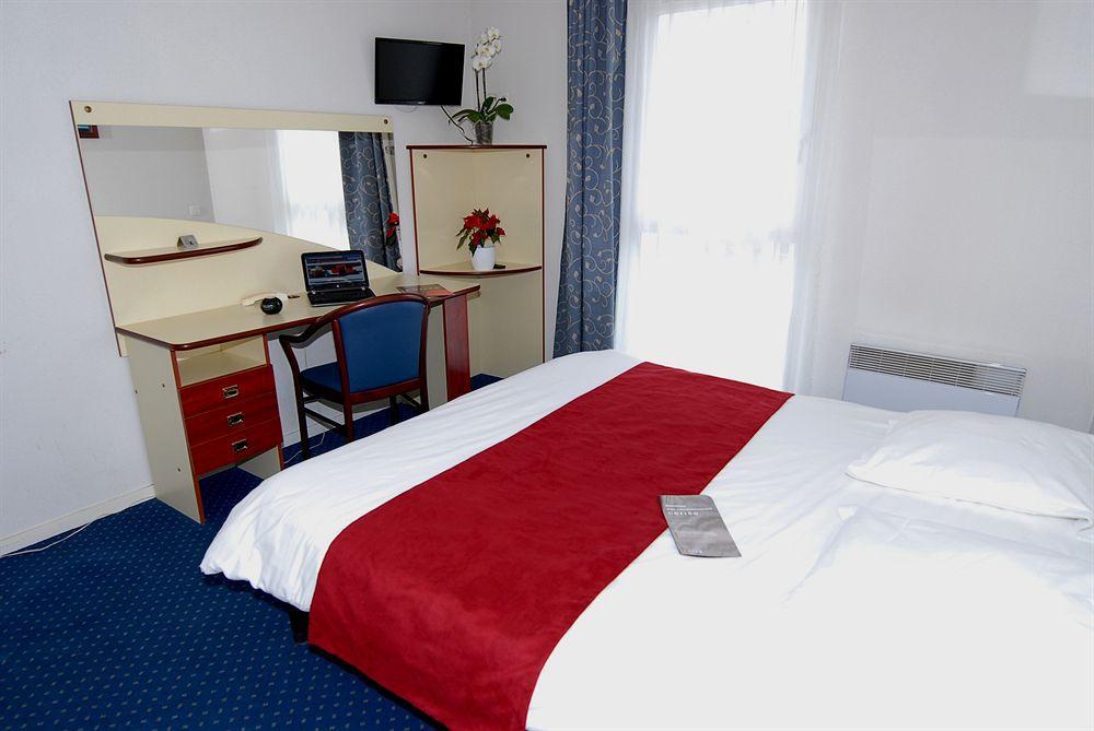 Cerise Lannion Aparthotel Exterior photo