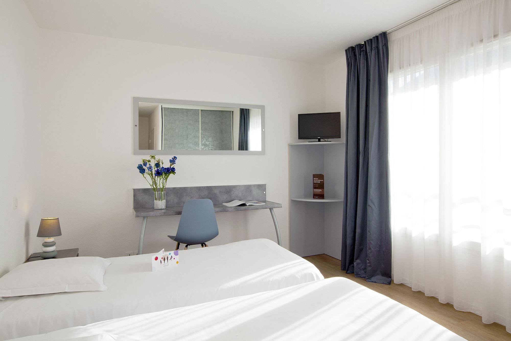 Cerise Lannion Aparthotel Exterior photo