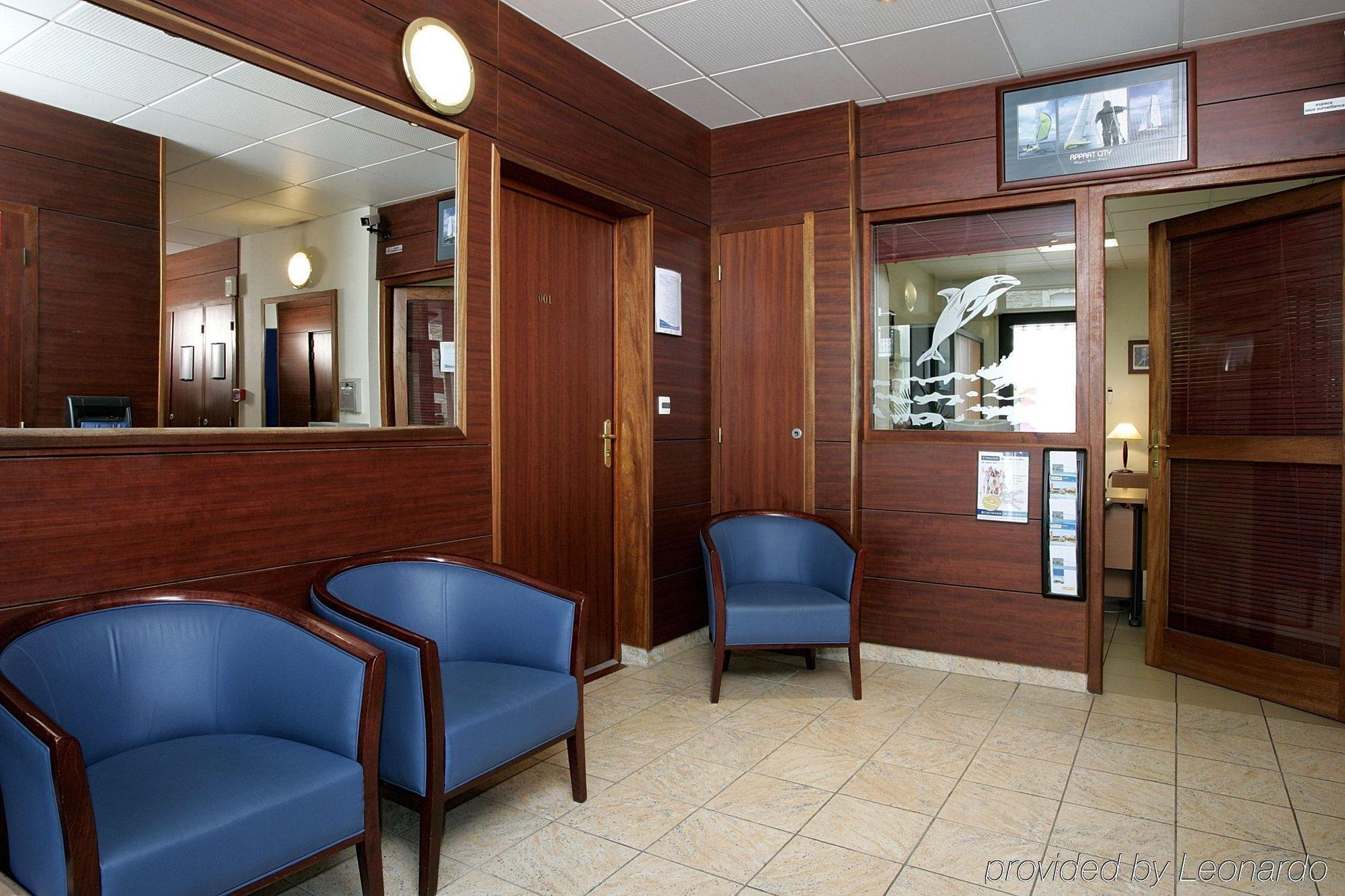 Cerise Lannion Aparthotel Interior photo