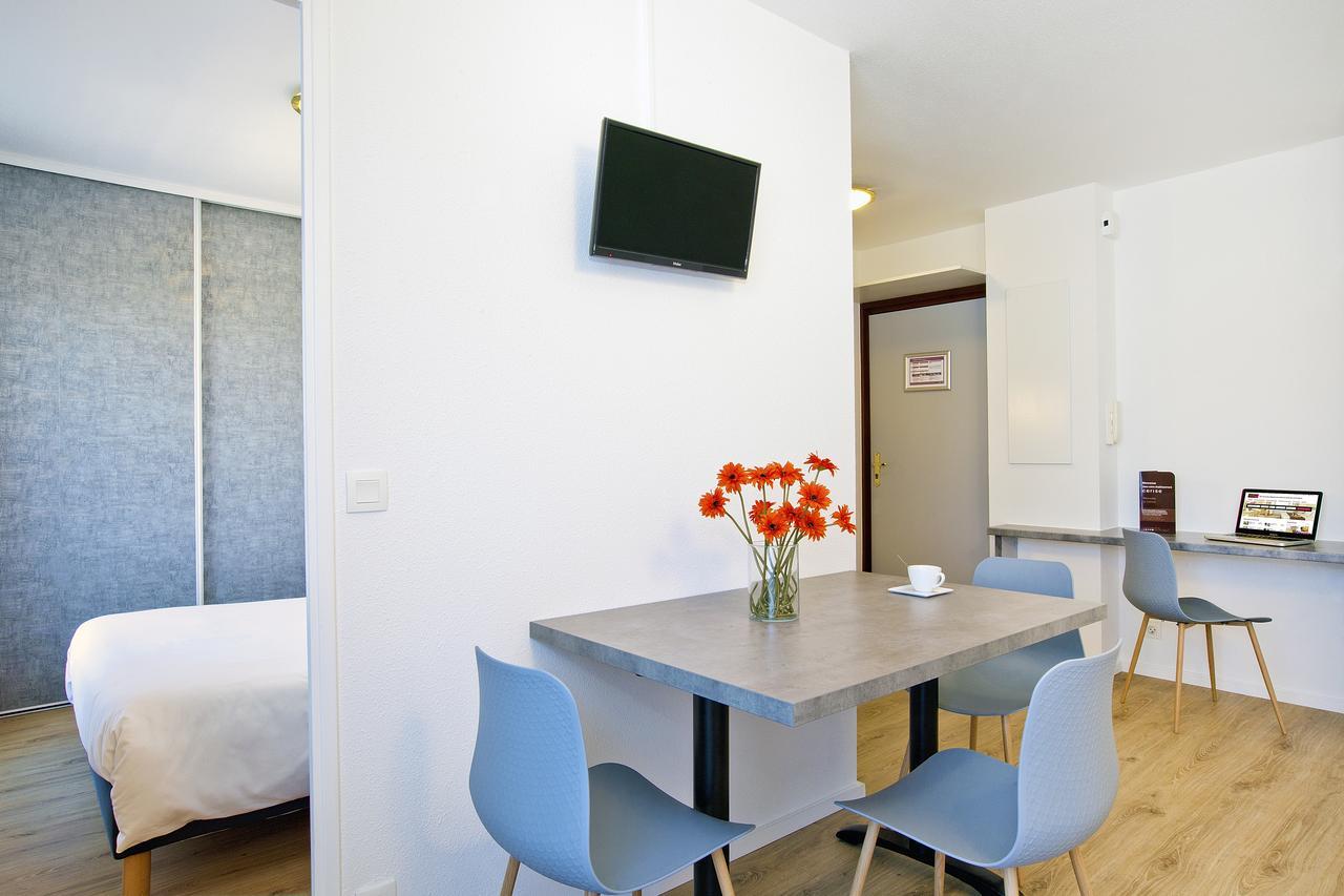 Cerise Lannion Aparthotel Exterior photo